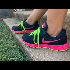 Nike titanium women’s sneakers